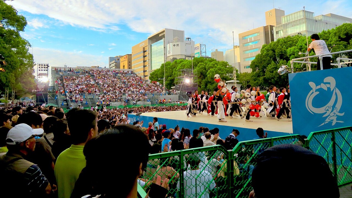 にっぽんど真ん中祭り（どまつり）