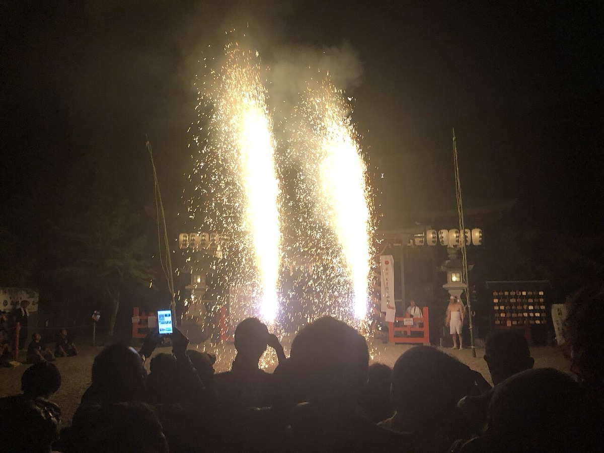 Fuchin Taisai Wind-Calming Festival (Tatsuta Taisha Shrine)