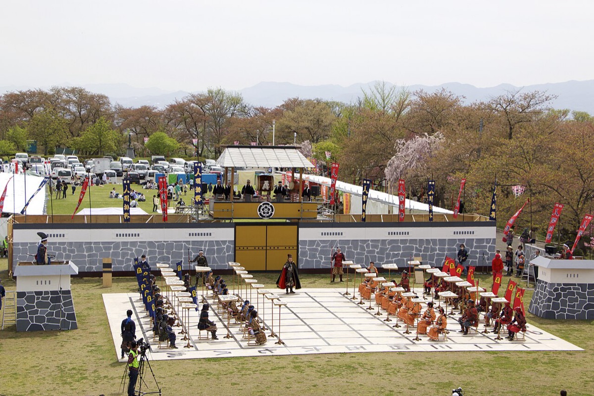 天童桜まつり「人間将棋」